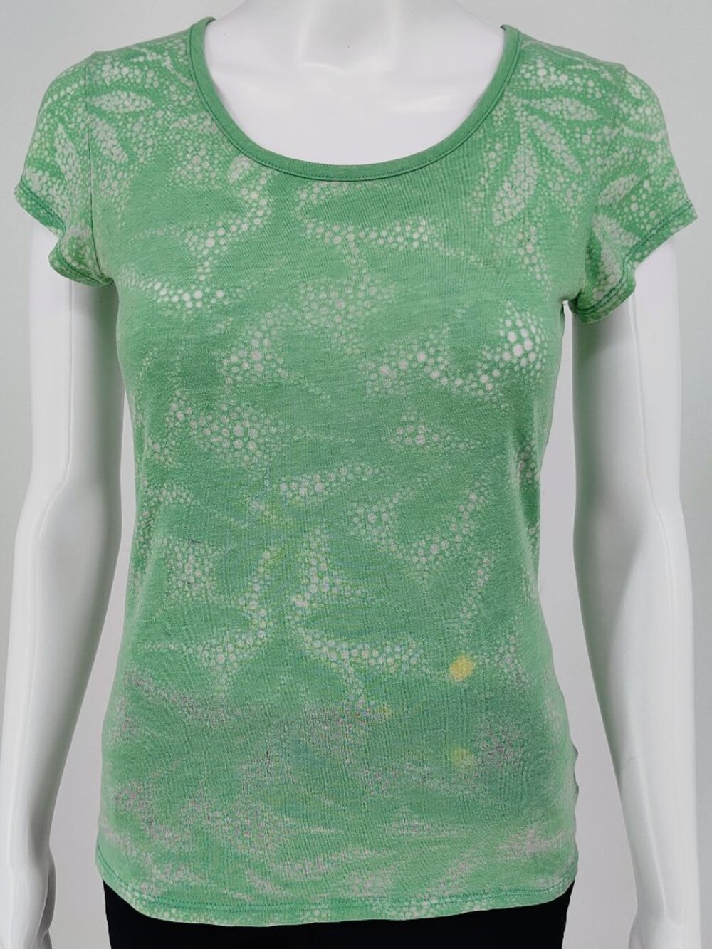 Tahari Green Translucent Scoop Neck Short Sleeve Patterned Top (XS) -Fair Cond.